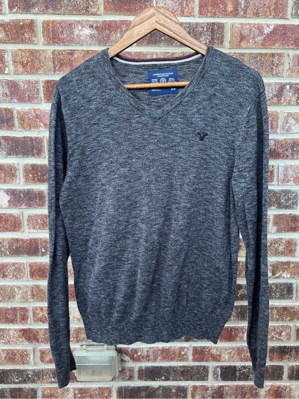 American Eagle Outfitters Grey Heather Melange V-Neck Athletic Fit Sweater Mediu